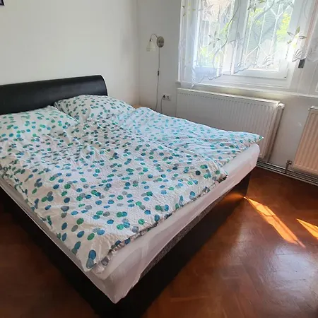 In - Balaton 20050 شيوفوك