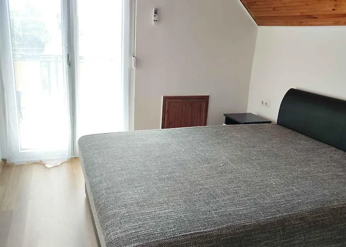 In - Balaton 20050 * Siófok