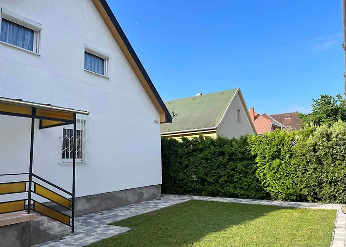 Сasa de vacaciones In - Balaton 20050 *