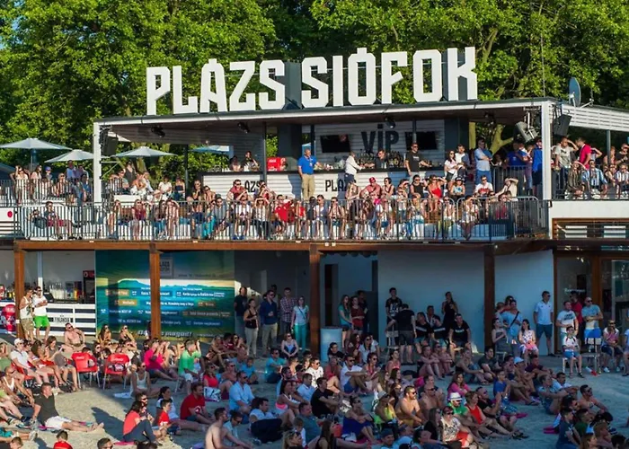 In - Balaton 20050 Siófok